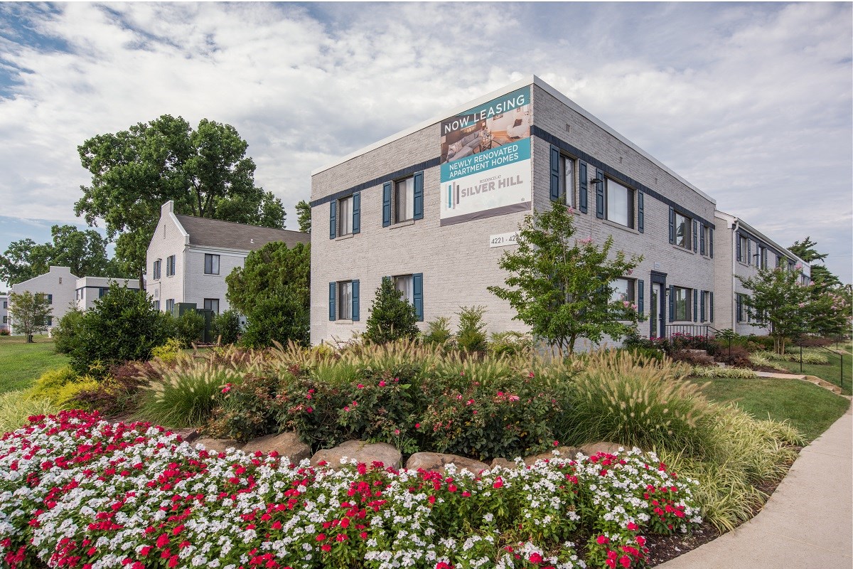 Residences At Silver Hill Apartments, 3501 Terrace Dr, SuitlandSilver